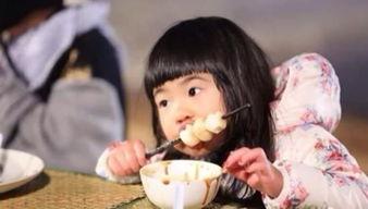 娱乐吃瓜酱姐姐打弟弟